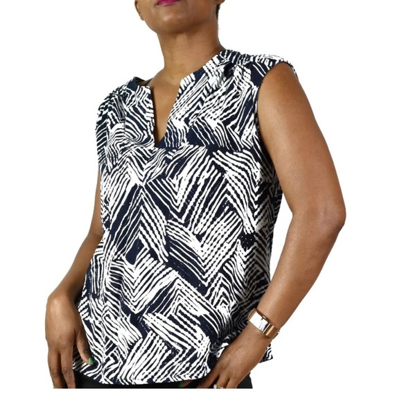 Trina Turk Tops - Trina Turk Navy and White tunic top small